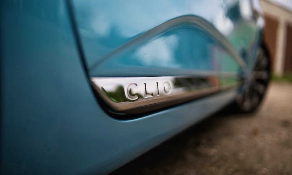 Samochód dla kobiety - Renault Clio E-Tech