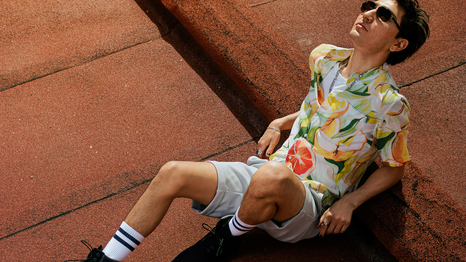 krótkie spodenki streetwear